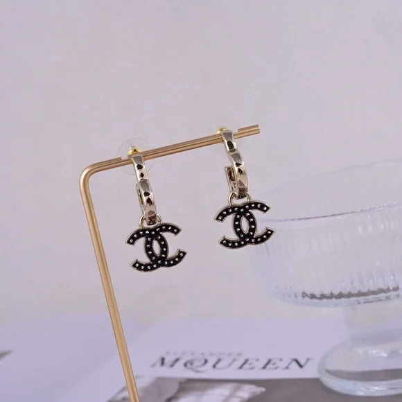 Chanel earrings - Picture 2 of 4